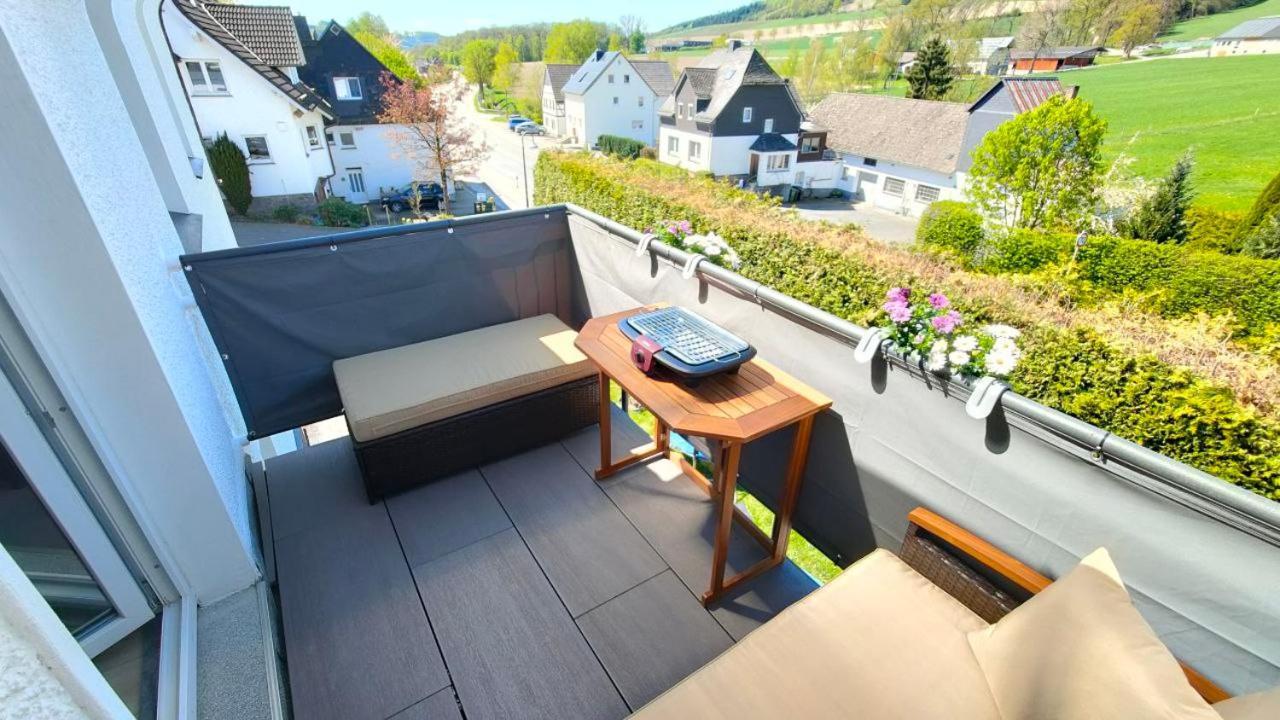 Modernes 3-Zimmer Loft Mit Balkon Hennesee 5 Min Eslohe Luaran gambar